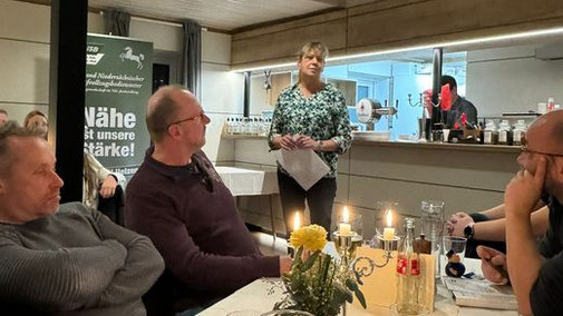 Susanne Petersen, Signal-Iduna informiert über die pauschale Beihilfe Susanne Petersen, Signal-Iduna informiert über die pauschale Beihilfe