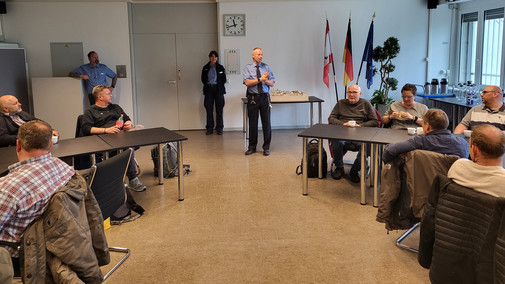 Begrüßung in der JVA Moabit