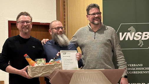 Mitgliederversammlung OV Ostfriesland - W. Lübbers (li), Michael Glinkowski (re)