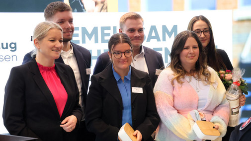 Die Absolventen der Prüfung für die LGr. 2, 1. EA Die Absolventen der Prüfung für die LGr. 2, 1. EA